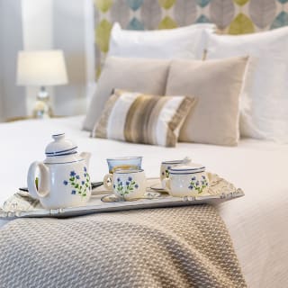 Noche de hotel, desayuno, visita y degustación de vinos y quesos 5