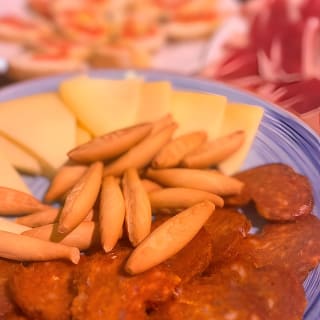 Palma Old Town & Market Walking Tour with Wine, Ham & Cheese 13