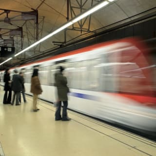 Hola Barcelona: Tarjeta de transporte público 33