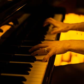 Candlelight: Tributo a La Oreja de Van Gogh 4