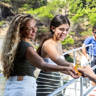 Mallorca in One Day Sightseeing Tour with Boat Ride and Vintage Train 11