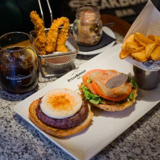 SteakBurger Fuencarral: menú a tu gusto con aperitivo 8