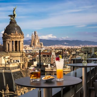 Experiencia Gastronómica Tablafina –Menú de Carne a la Parrilla + Cóctel de Autor en el roof top ELEVEN 1