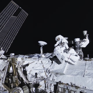 Space Explorers: The ISS Experience en Sevilla 6