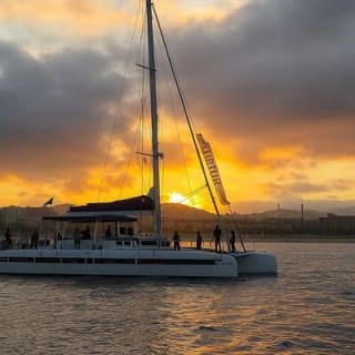 Barcelona: Sunset from the Sea with Music and Drinks 1