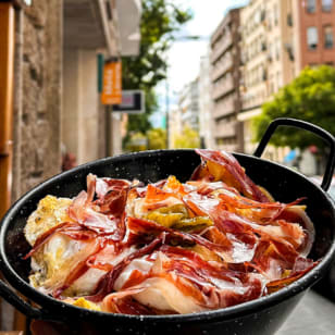 Menú degustación de tapas en Venta el Segoviano desde 1984, Chamberí