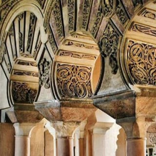 Visita guiada a pie por la Alcazaba de Málaga 1