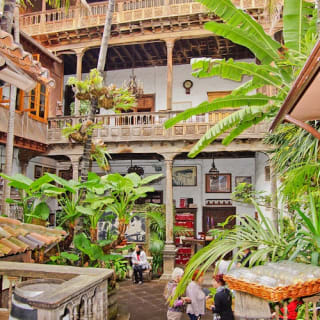 La Casa de los Balcones: Entrada 1