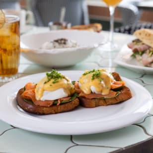 LateBreakfast Brunch by Torcuato