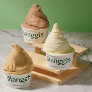 Tarrina pequeña de Delicioso Helado Artesanal en Manggis 1