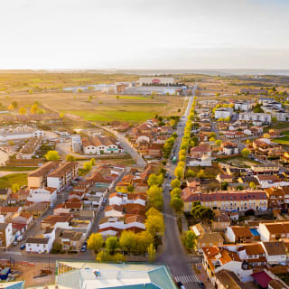 Noche de hotel, desayuno, visita y degustación de vinos y quesos 3