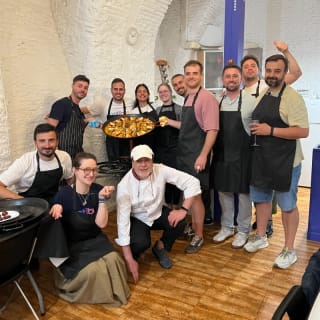 Paella cooking workshop in Madrid 1