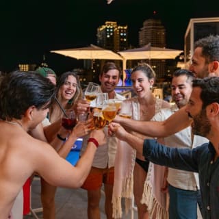 Night Pass con Cena & Cóctel en AKEAH Rooftop Madrid 1