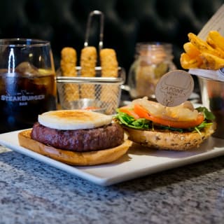 SteakBurger Fuencarral: menú a tu gusto con aperitivo 6